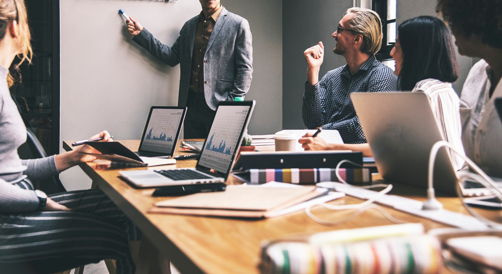 wordpress themes for startups